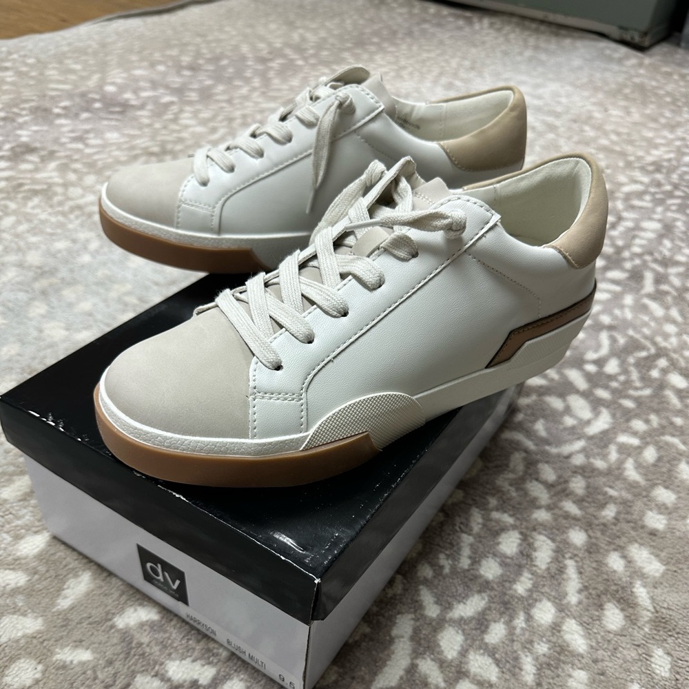 NIB Dolce Vita sneakers for sale. Perfect for your spring wardrobe!